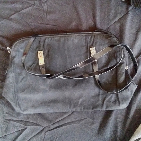 Gucci Handbags - Vintage Gucci guccissima black nylon leather boston type shoulder bag tote